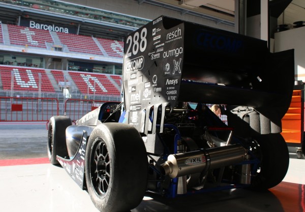 Imagen de cabecera de ¡Ayúdanos a llevar a Nova Racing Team a la meta!