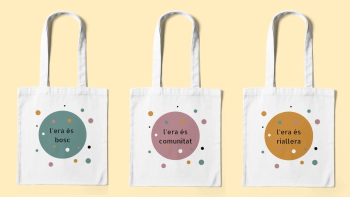 Tote Bags de L'Era, una de les recompenses per als nostres cofinançadors